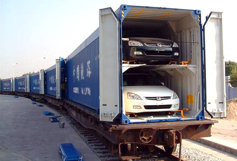 Железнодорожная отправка машины цена из Москвы в Нерюнгри
